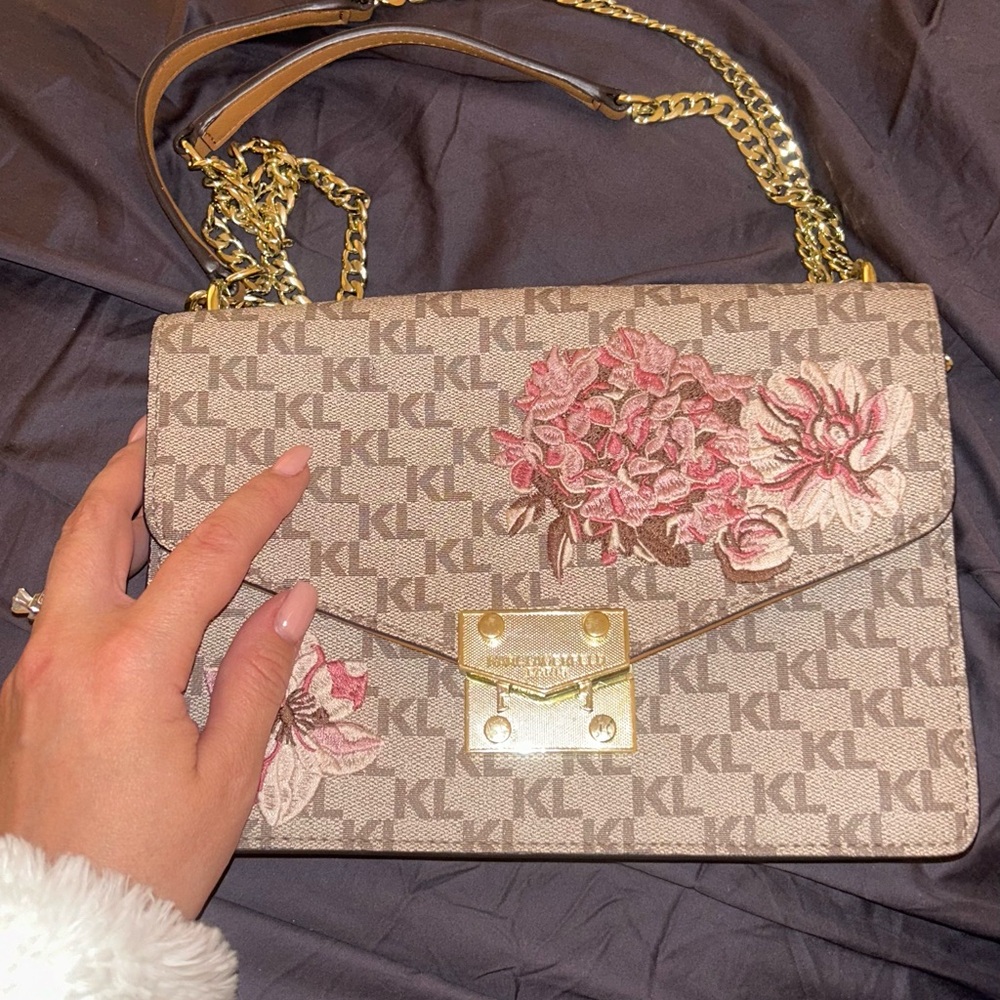 Rare Karl Lagerfeld Monogram Floral Crossbody Embroidery
NWOT with dust bag